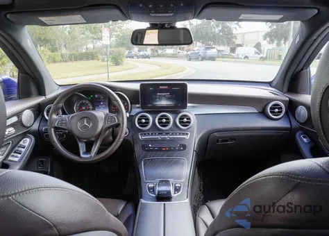 2017 Mercedes-Benz Glc 300 из США, поврежденный, VIN WDC0G4JB4HF201XXX